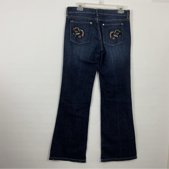 White House Black‎ Market Noir Flare Leg Rose Embroidered Jeans Size 6R - Picture 3 of 9